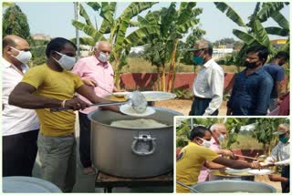 food distribution in jain mandir dwarka