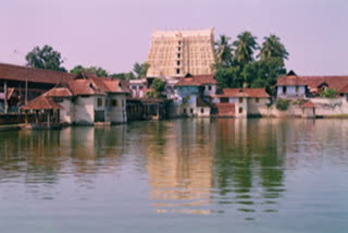 ശ്രീപത്മനാഭസ്വാമി ക്ഷേത്രത്തിലെ അല്‌പശി ഉത്സവം മാറ്റിവെച്ചു  ശ്രീപത്മനാഭസ്വാമി ക്ഷേത്രം  അല്‌പശി ഉത്സവം  ക്ഷേത്രത്തിലെ പ്രധാന പൂജാരിയായ പെരിയ നമ്പി, പഞ്ചഗവ്യത്ത് നമ്പി ഉൾപ്പെടെ പത്തോളം ജീവനക്കാർക്കും കൊവിഡ്  ജീവനക്കാർക്ക് കൊവിഡ്  Alpashi festival  Sree Padmanabhaswamy temple  The Alpashi festival at the _Sree Padmanabhaswamy temple has been postponed