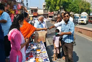 alwar news, अलवर में मास्क वितरण, Mask Distribution in Alwar