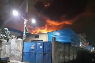 fire breaks out in plastic pipe factory on loni bhopura road