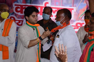 Former mandi chairman NP Sharma joins BJP shivpuri