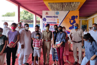 Dwarka Police organized program on occasion of International Girls Day