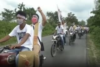 tingkhong-atasu-protest