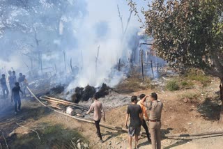 14-huts-of-laborers-burnt-to-ashes-in-haldwani