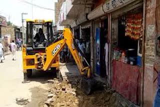 encroachment-removal-campaign-increases-problems-for-doon-traders
