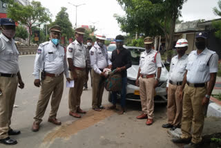 siddipet traffic police vehicle raids