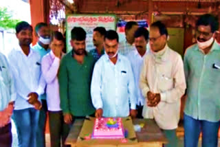 former speaker madhusudhanachari birthday celebrations at jayashankar bhupalpally district