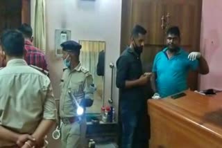 robbery-in-ips-officer-house-in-dhanbad