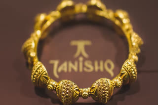 VHP welcomes Tanishq's decision to rollback controversial advertisement