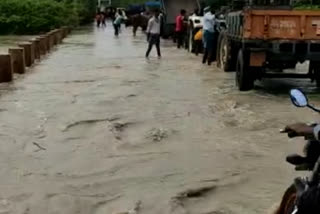 Konnuru - Ramadurga Connection Bridge is Partially Drowned