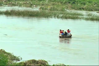 search of a young man who was lost in a maski ditch