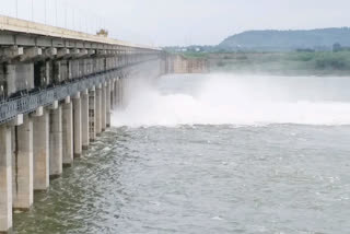 Flood flow to Yellampalli reservoir in peddapalli district