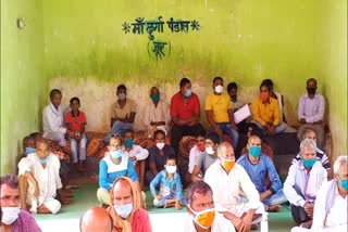 Hunger strike of villagers