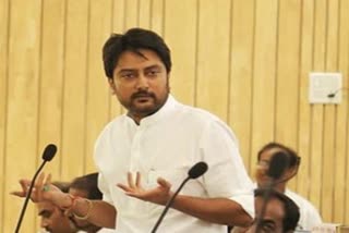 the-union-agriculture-bill-only-harms-the-farmers-said-dhiraj-deshmukh-in-latur