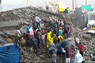 Pandharpur wall collapse