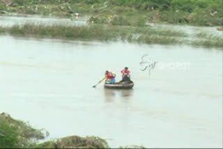 person drown away in flowing water: inverstigation is going on