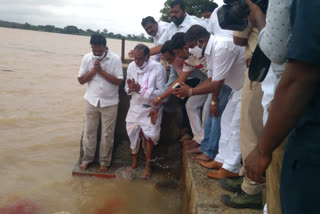 MLA Madan Reddy Conduct Special pooja At Rayarao Cheruvu