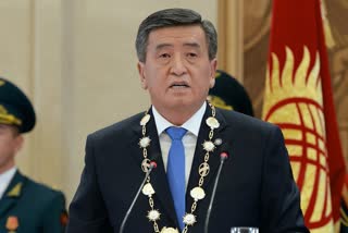 किर्गिस्तान के राष्ट्रपति का इस्तीफा