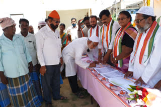 Begin collection of two crore signatures against the Agriculture Bill at peeleru