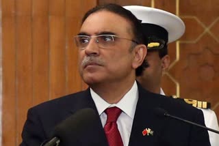 जरदारी के खिलाफ गिरफ्तारी वारंट