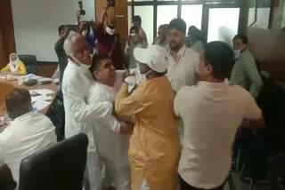 mla collapsed during rohtak municipal corporation meeting