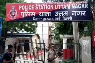 uttam nagar police arrested a crook who involve in more than 7 cases know delhi crime news