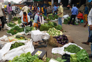 Sellers are not getting right price in Okhla vegetable market