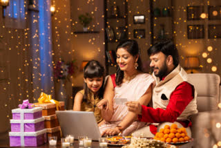 Flipkart, Amazon, Paytm Mall begin mega online festive sale today