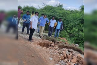 tahsildar ninganna biradar watches the damaged roads of surapur