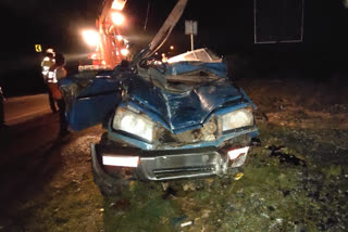 police-jeep-accident-byndoor-insector-and-driver-injury