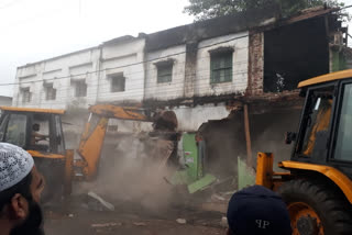 ghmc commissioner comment on old buildings demolished in hyderabad