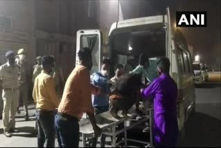 7 dead, over 30 injured as bus, car collide in UP's Pilibhit