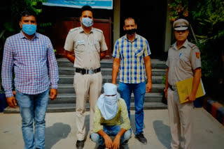 complainant arrested by delhi police