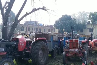 penalty-recovered-from-two-tractor-trolleys-in-illegal-mining-in-kotdwar