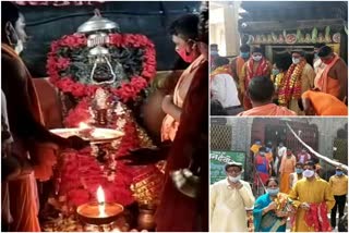 Ranchi DC and former Mayor reached dewri Temple, Ranchi DC chhavi ranjan worshiped at dewri temple, news of dewri Temple ranchi, रांची डीसी और पूर्व मेयर पहुंचे दिउड़ी मंदिर, रांची डीसी छवि रंजन ने दिउड़ी मंदिर में की पूजा, दिउड़ी मंदिर की खबरें