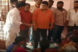 mlc ramchander reddy visit rampally flood victims in hyderabad rampally