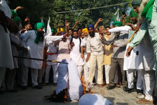 In barnala, farmers protest against Prime Minister Narendra Modi