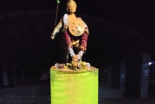 Clash over frರಾಯಣ್ಣ ಮೂರ್ತಿ ತೆರವು ಹಿನ್ನೆಲೆ ಬಳಗಾನೂರ ಗ್ರಾಮದಲ್ಲಿ ಉದ್ವಿಗ್ನ ಪರಿಸ್ಥಿತಿeedom fighter Sangolli Rayanna's statue in Balaganuru