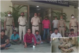 Eight accused stealing MTNL cable arrested