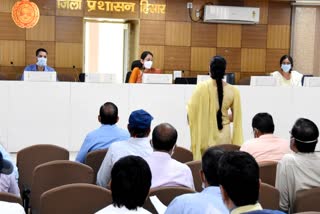 hisar deputy commissioner holds review meeting with officials