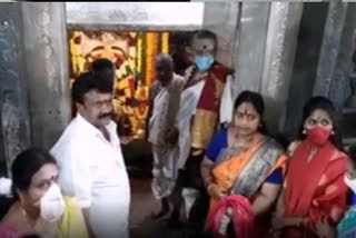 minister talasani srinivas yadav held special pooja at mahankali temple