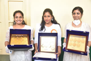 These are the students who got highest gold medals in Mysore VV convocation