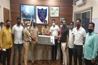 Sangvi police with confiscated items