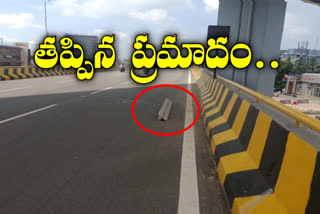 hyderabad gachibowli biodiversity park flyover iron rad fallen down