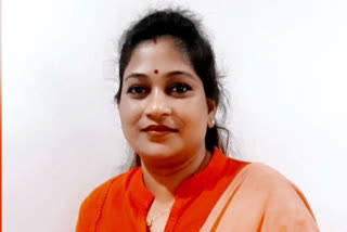 vishaka district payakaraopeta ex mla vangalapudi anitha is placed in tdp polit bureau