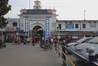 Devotees are arriving at the historic Gurudwara Paonta Sahib in Navratri