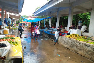 weekly market in yaanaam