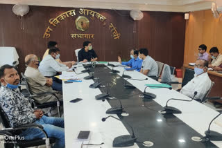 DDC reviews CSR related schemes in ranchi