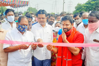 minister koppula eswar inaugurated market yard