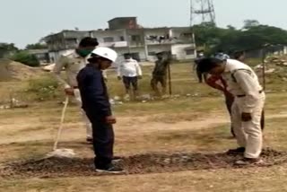 jackal attack at Community Health Center Tendukheda